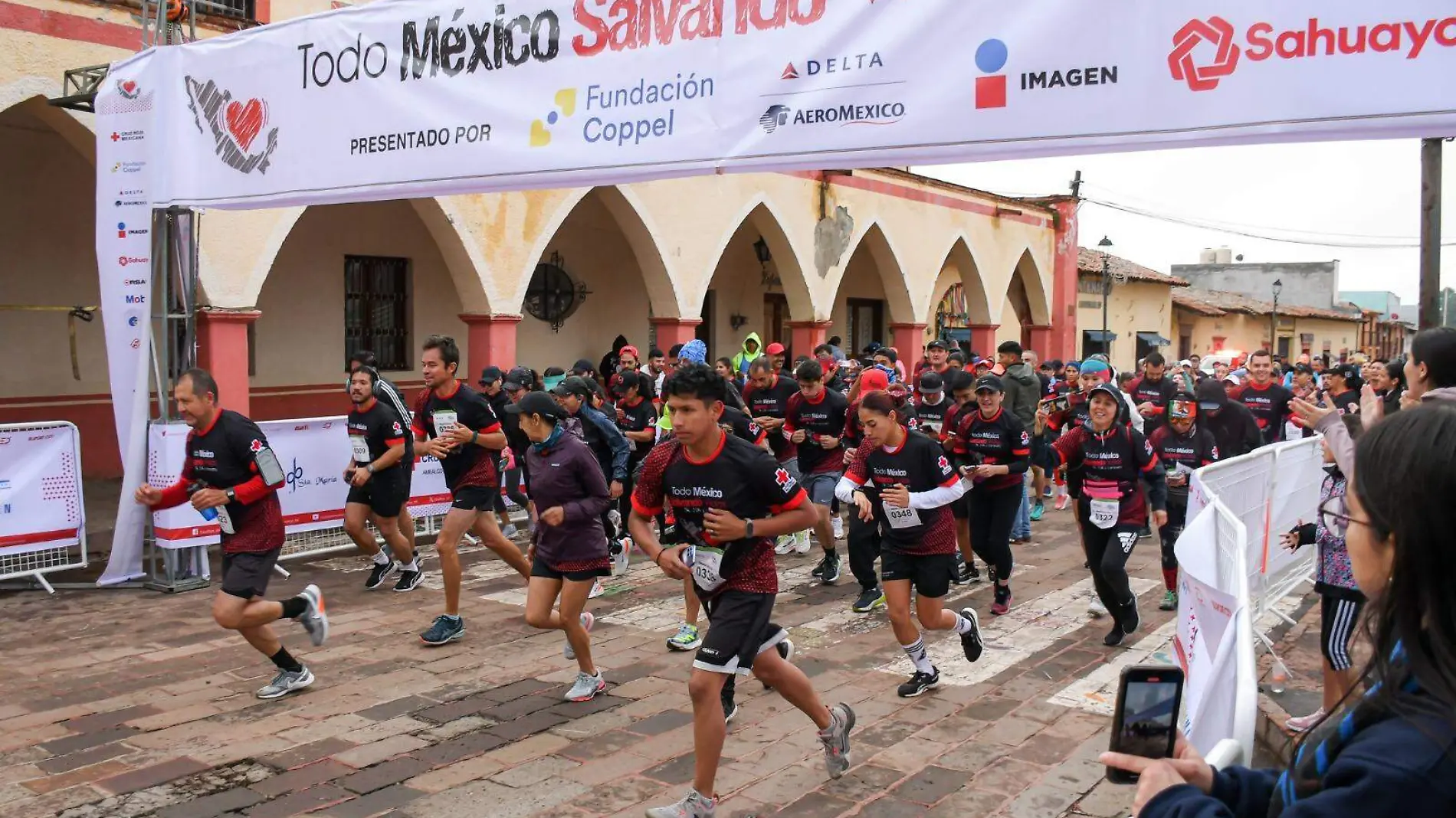 carrera cruz roja